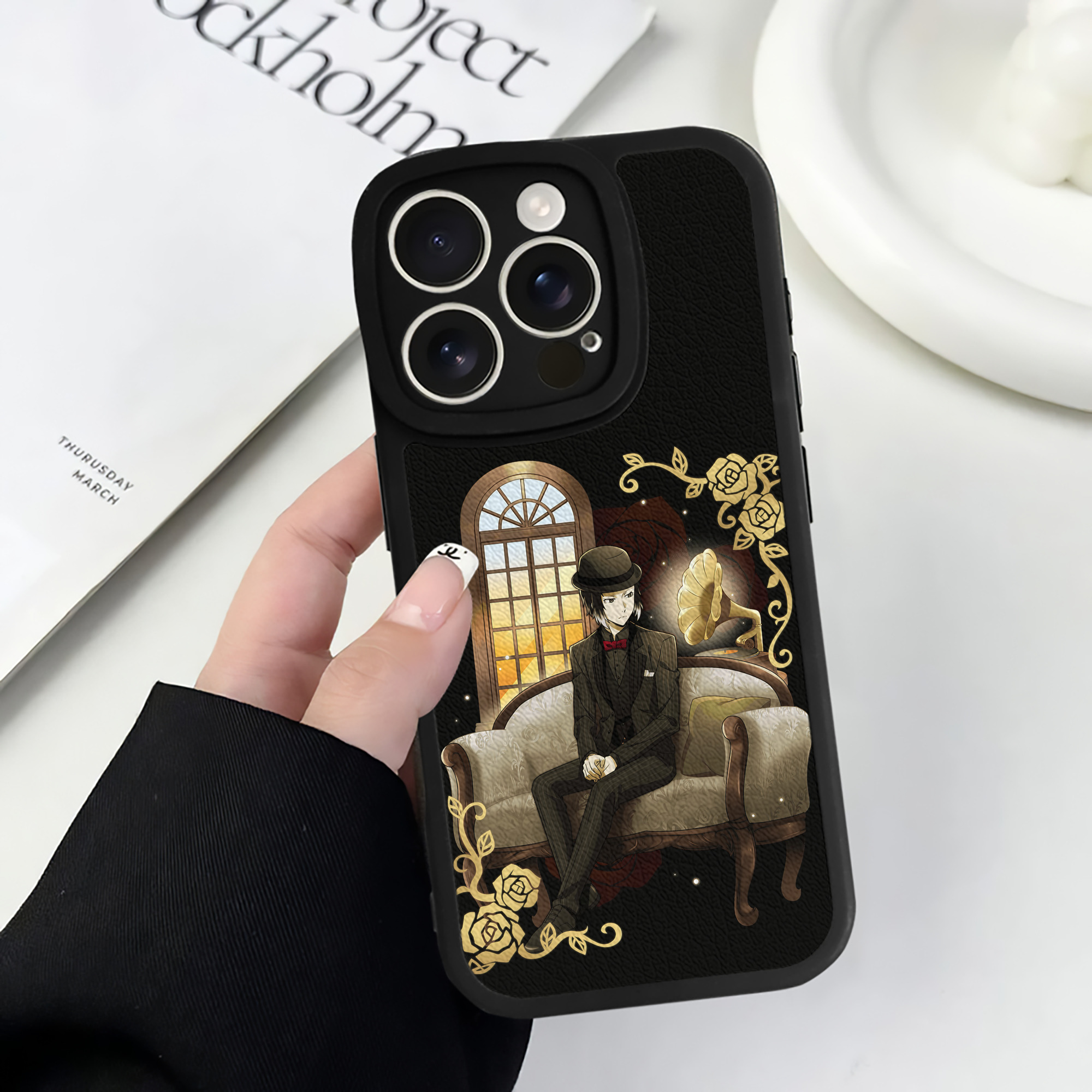 （画像用） 文豪ストレイドッグス Bungo Stray Dogs 【iPhone 16シリーズ対応】シリコンスマホケース（レザー調） 材質：シリコン